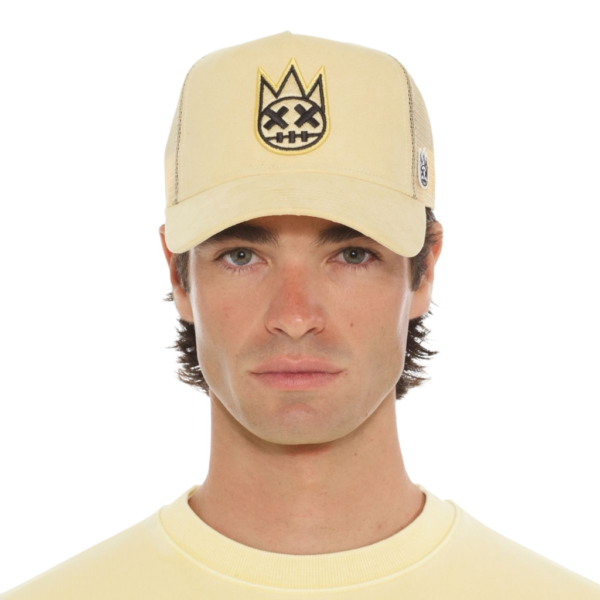 Cult's Clean Logo Mesh Back Trucker Hat - Imagen 8