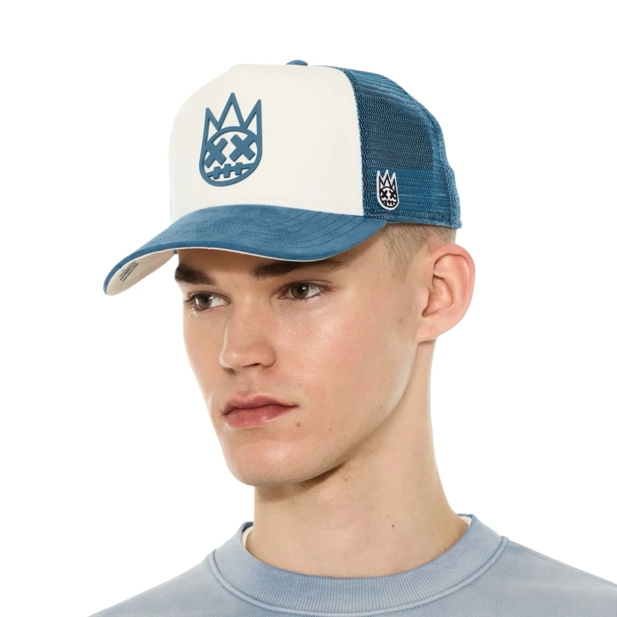 Cult's Logo Mesh Back Trucker Hat "Shimuchan" in Winter White